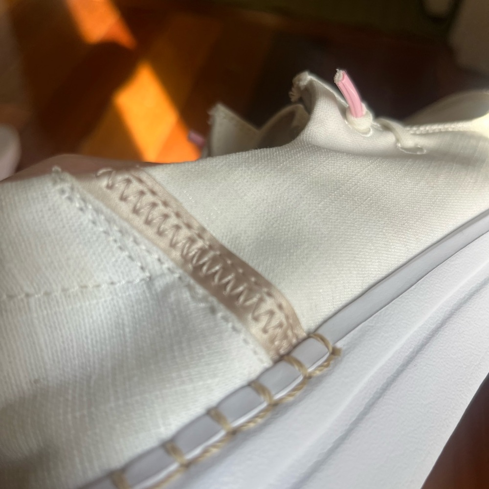 HEY DUDE WENDY RISE SNEAKER in SPARKLE WHITE Sz 5 - Picture 11 of 12